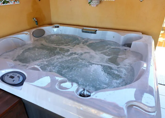 Rabatè Affittacamere 3*